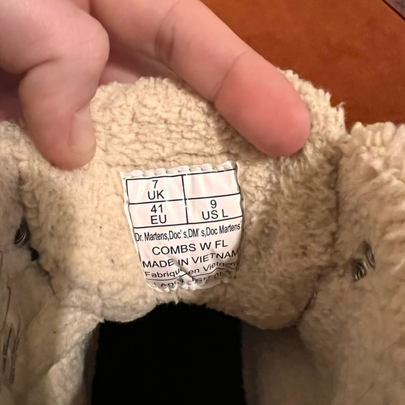 Dr. Martens boots - Picture 5 of 5